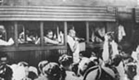 Arriving at Sodepur, Calcutta after the great Calcutta calamity on November, 1946_01.jpg